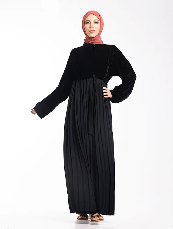 Black Fozia Velvet Abaya